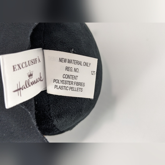 Hallmark Itty Bitty Batman (big version, 12") - Picture 4 of 8